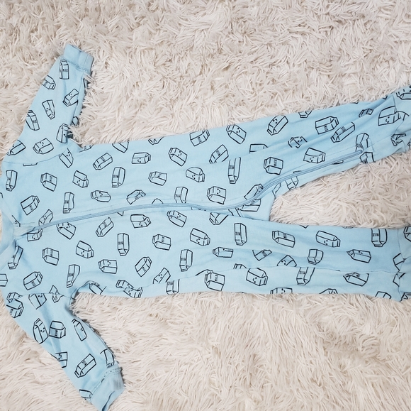 Baby boys sleepers lots - Picture 5 of 5